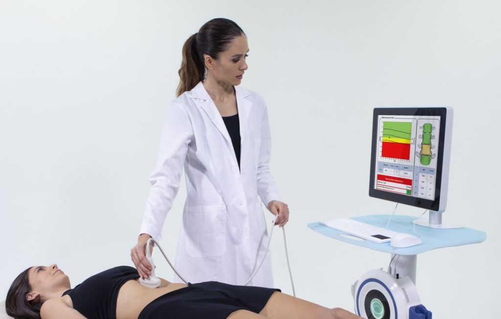 The Advantages of Radiofrequency EchographicMultiSpectrometry in the Evaluation of Bone Mineral Density ina Population with Osteoarthritis at the Lumbar Spine The Advantages of Radiofrequency EchographicMultiSpectrometry in the Evaluation of Bone Mineral Density ina Population with Osteoarthritis at the Lumbar Spine