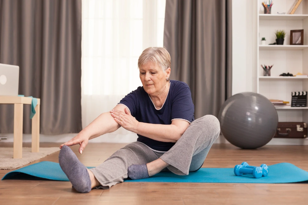 Osteopenia vs. Osteoporosis: What's the Difference and Why It Matters Osteopenia vs. Osteoporosis: understanding the difference.